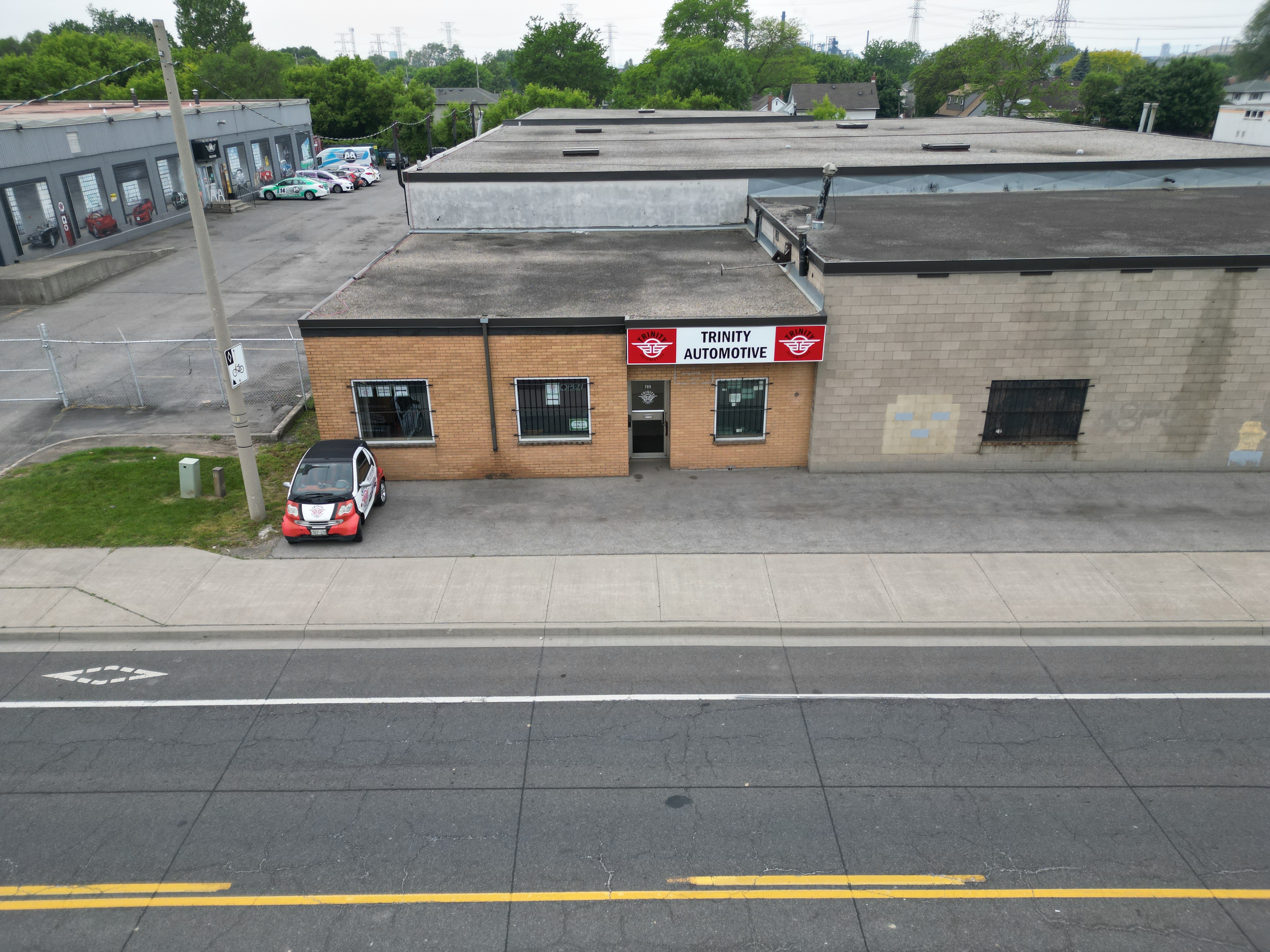 Stay Cool & Comfortable: Hamilton's Solution for Car AC Leaks at Trinity Automotive